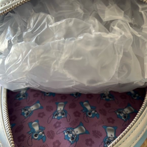 Loungefly Stitch platinum 100 Backpack and Wallet Set - Picture 6 of 7